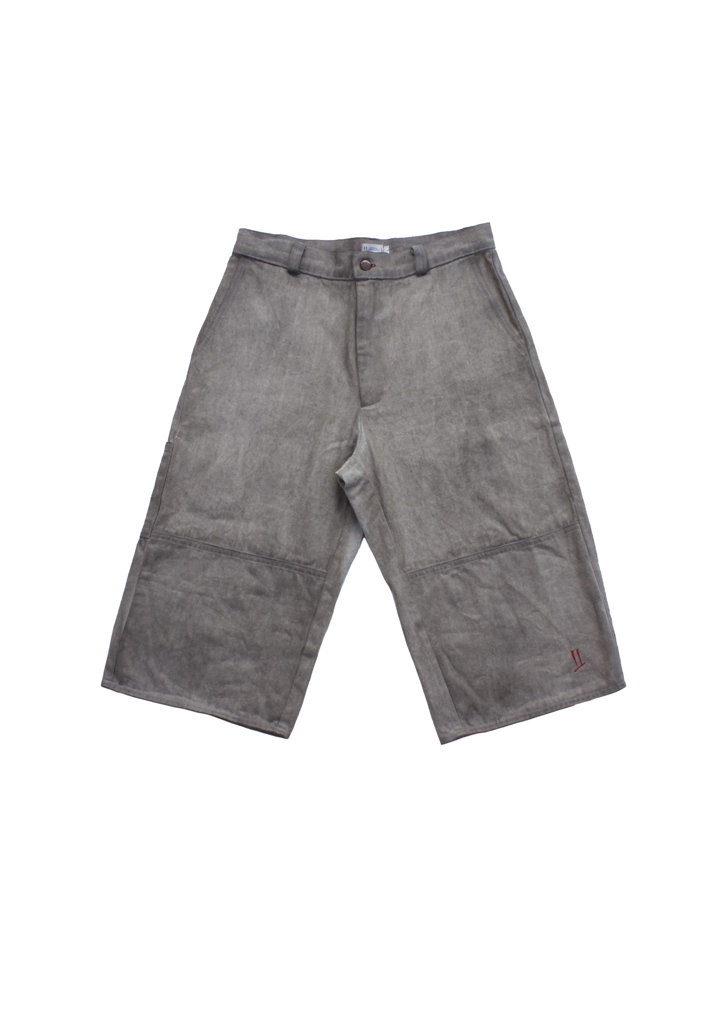 【INCHANT ME】Gray Catwash Bermuda Wide Denim image_7f1c0563-a2d5-4d39-8c2d-