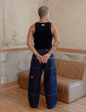 Load image into Gallery viewer, Top | Black
