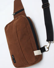 Load image into Gallery viewer, Sling Bag Brown
